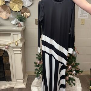 SHEIN Black and White Long Sleeve Dress
